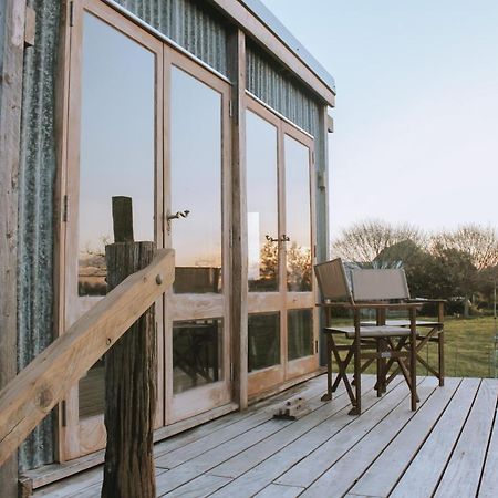 Freefall Hut Hastings Exterior foto